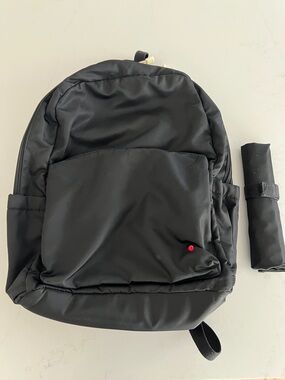 STATE Black Lorimer Diaper Bag Backpack with Compact Changing Pad